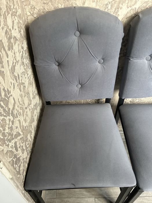 Стулья для кафе,железные ножки.