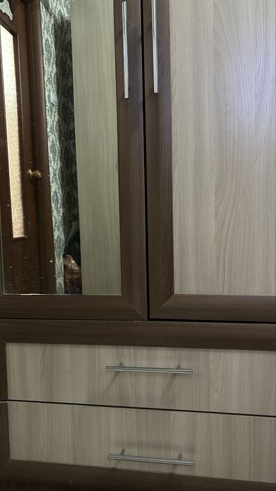 Продам спальный гарнитур
