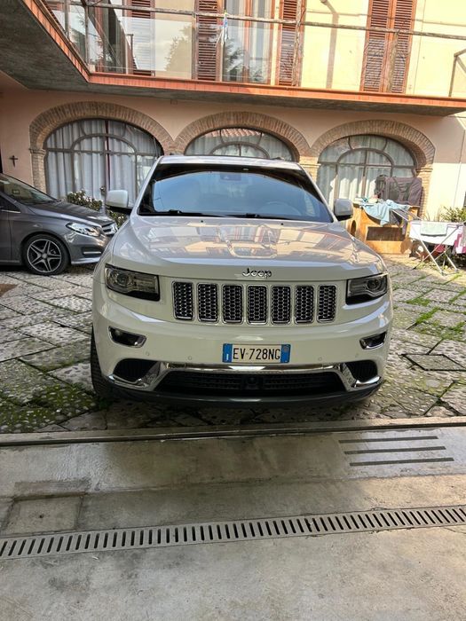 Jeep Grand Cherokee WK2 3.0 CRD Summit на части