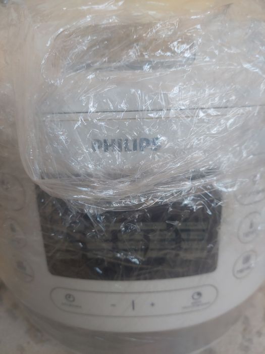 Продаётся мултиварка Philips  новый