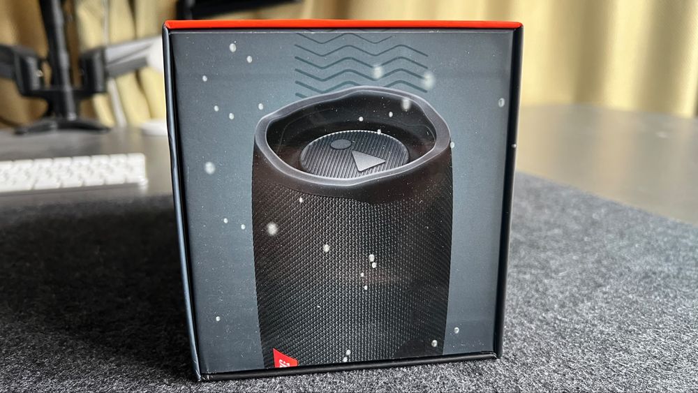 JBL Charge Essential 2, чисто нова, неразопакована