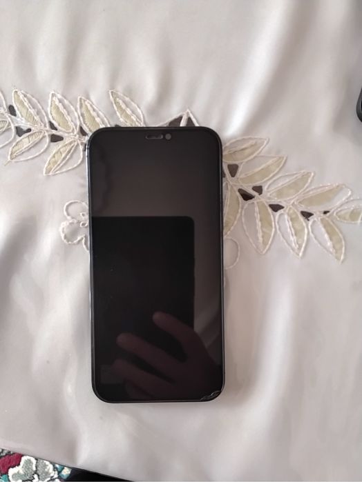 Iphone 12 pro sotiladi