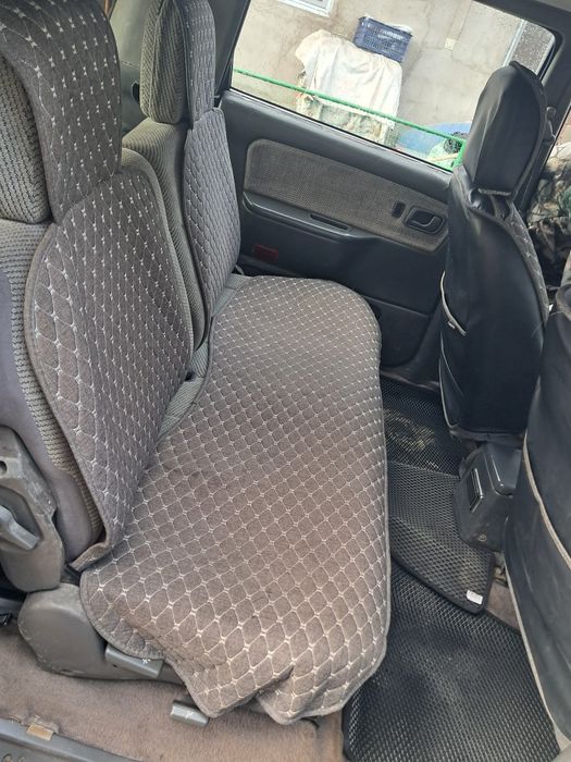 Продаётся 7ми местная  машина