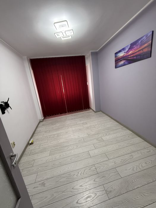 Inchiriez apartament cu 3 camere