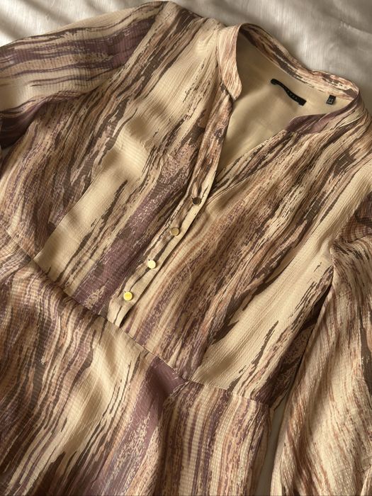 Платье  CHARUEL 44 размер (EU38 размер)