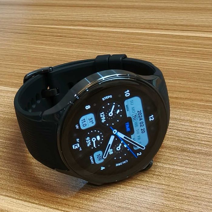 Часовник Oppo Watch X