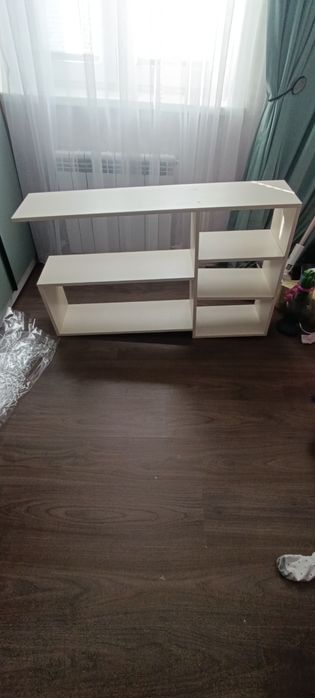 Продам полку почти новая