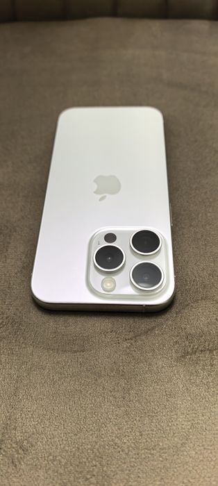 iPhone 15 Pro 128GB с гаранция