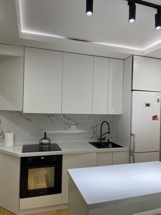 Продается Евро 3-шка на Дархане