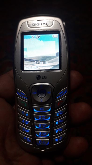 LG  ретро телефон