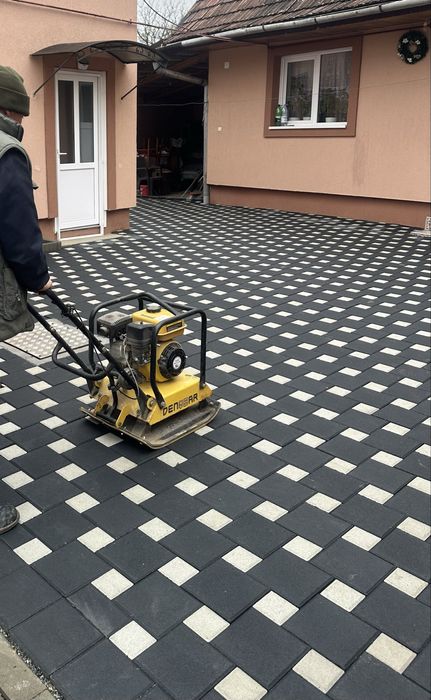 Amenajari interioare si exterioare/ constructii/ sapaturi/ pavaje/