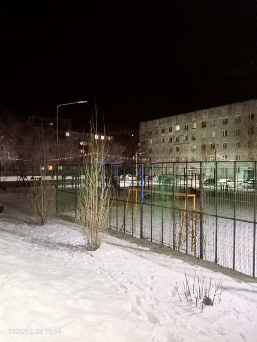 Сдаю -2-х.ком.кв.на 2 мкр.