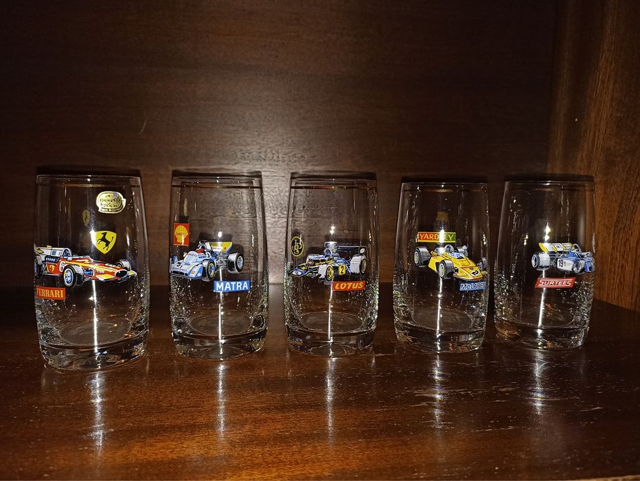 Стаканы 5 шт , высота 11 см