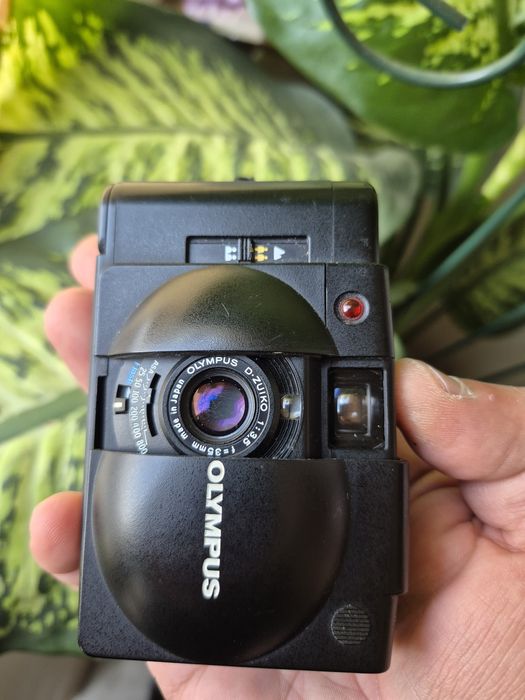 Olympus XA2 fara blitz