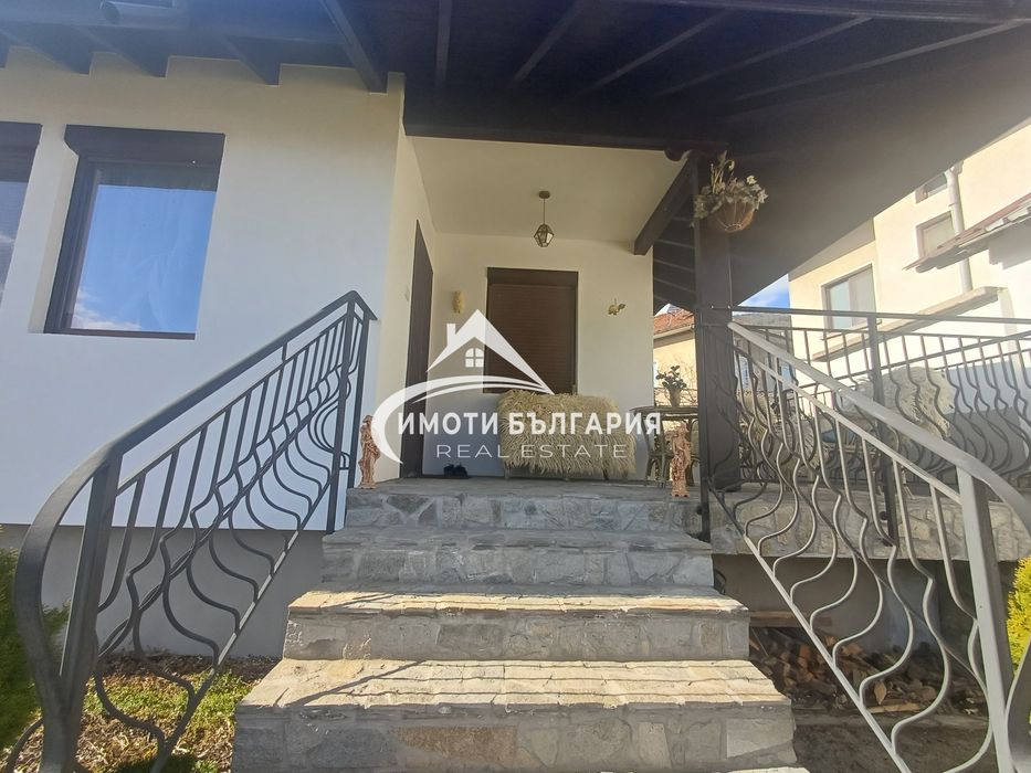 Продава се Къща в София, Красна поляна 1 - 60 кв.м за 850 €/кв.м - Снимка #1