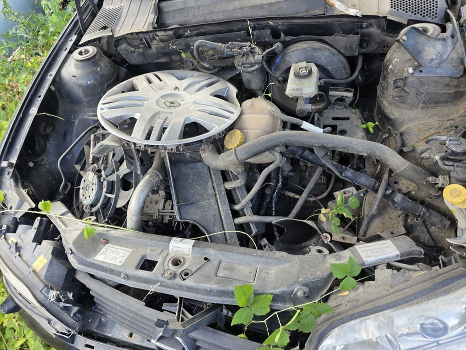 Pompa injectie 0470504015 Opel Vectra 2000 2.0 DTI MT (101 hp)