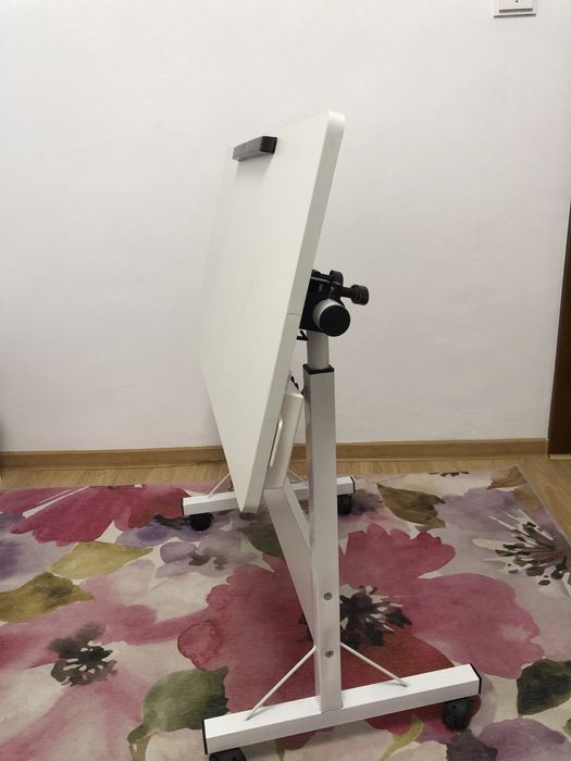 Masa laptop reglabila