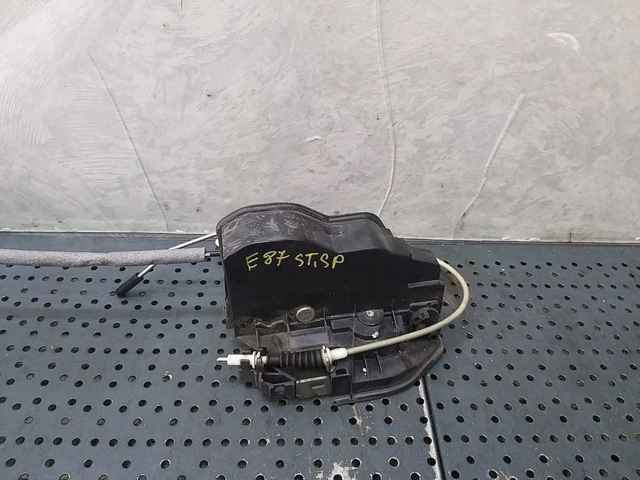 Broasca usa stanga spate bmw seria 1 e81 e87 7167069