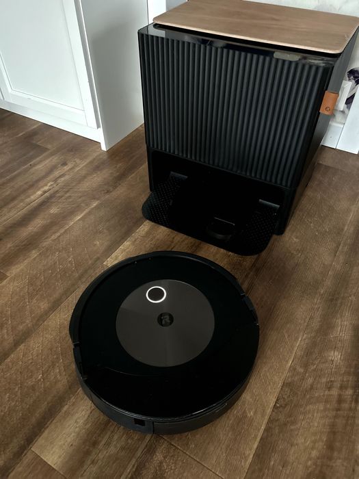 Прахосмукачка робот iRobot Roomba Combo j9+ 2в1