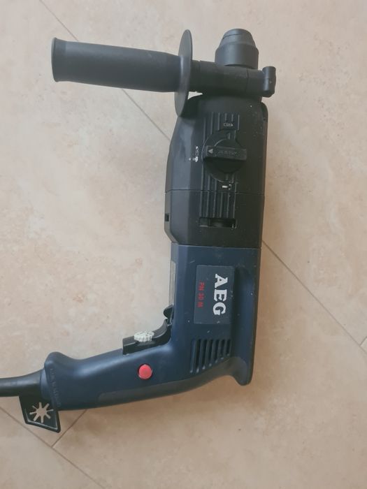 AEG -  PN 30 M / rotopercutor