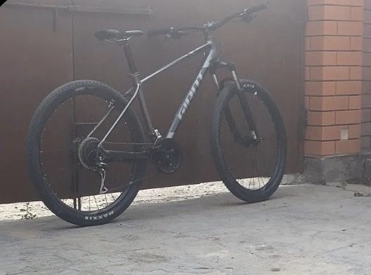 Продам Giant talon 3