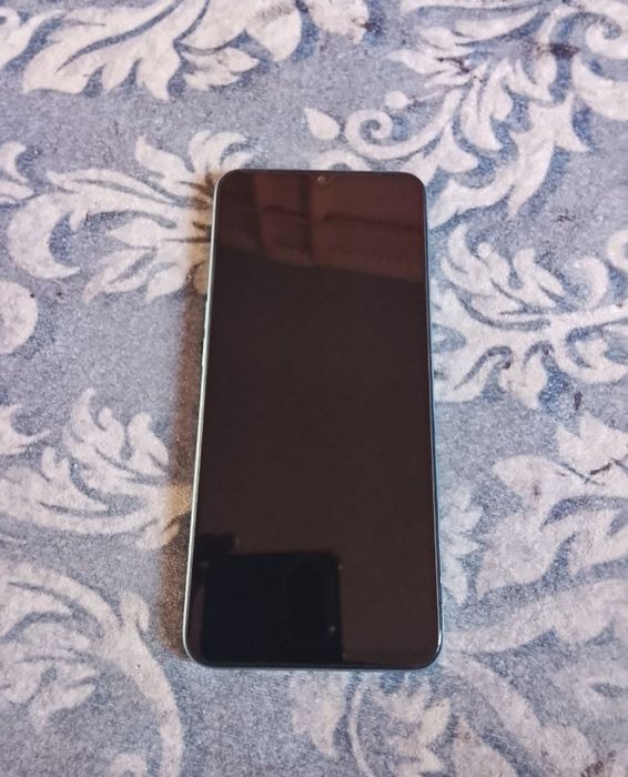 Срочно продам телефон