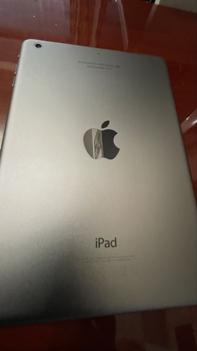 Продам Ipad mini 2