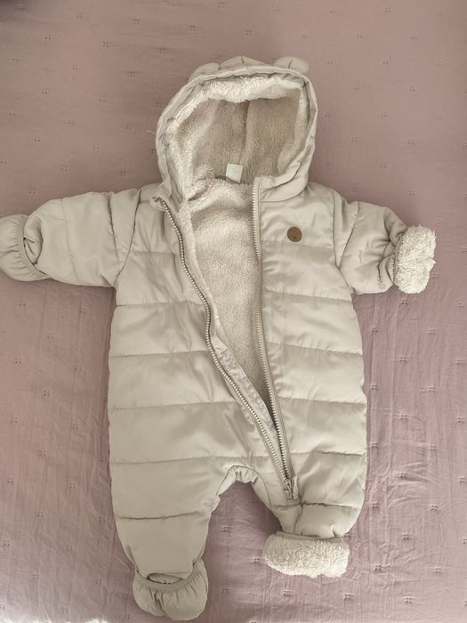 Combinezon iarna imblanit H&M
