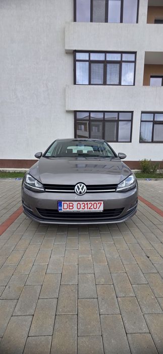 Vand golf 7 din 2016 1200 benzina euro 6