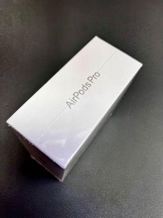  Apple AirPods Pro 2nd Gen -USB C последен модел Запечатани MQD83ZM