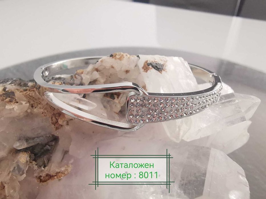 Красиви гривни от медицинска стомана