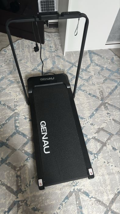 Беговая дорожка Genau