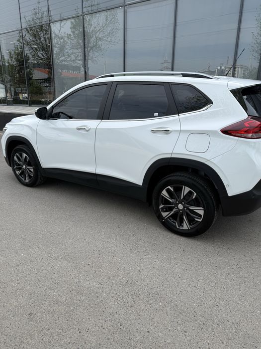 Tracker 2 Premier +  2023 йил октябр