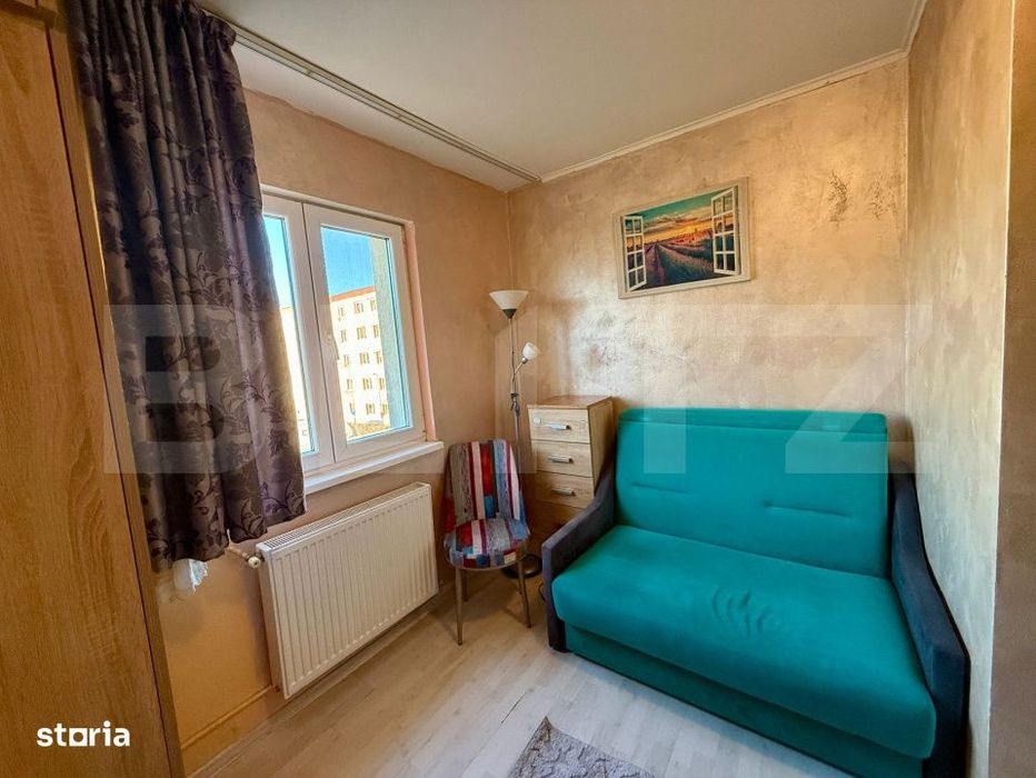 Camera de camin cu baie proprie + loc de parcare