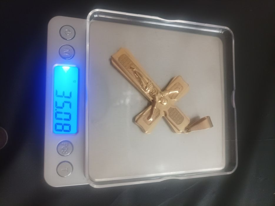 Синджири, гривни, пръстени, монети