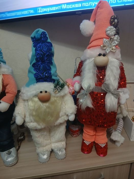 Продам срочно куклы .