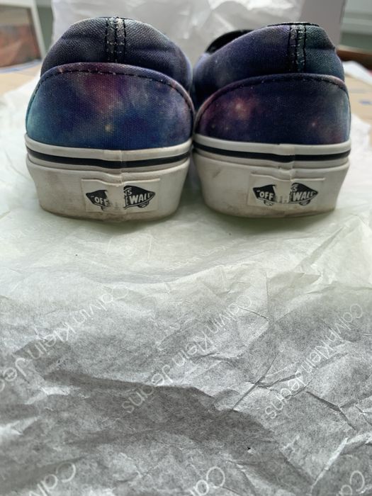 Vans 37  Timberland 38