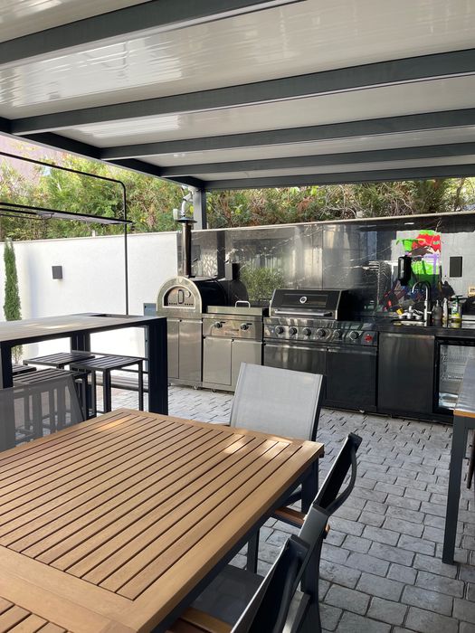 Продавам двустаен апартамент 63 кв.м. Sweet Home 9.