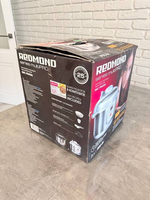 Продам мультиварку Redmond RMC PM4506