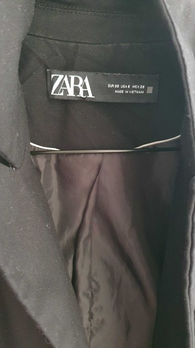 Черно дамско сако  Zara