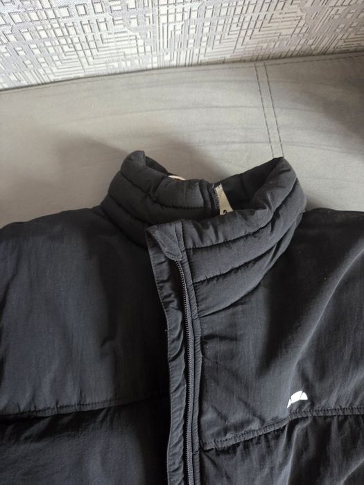 Продавам яке Ellesse