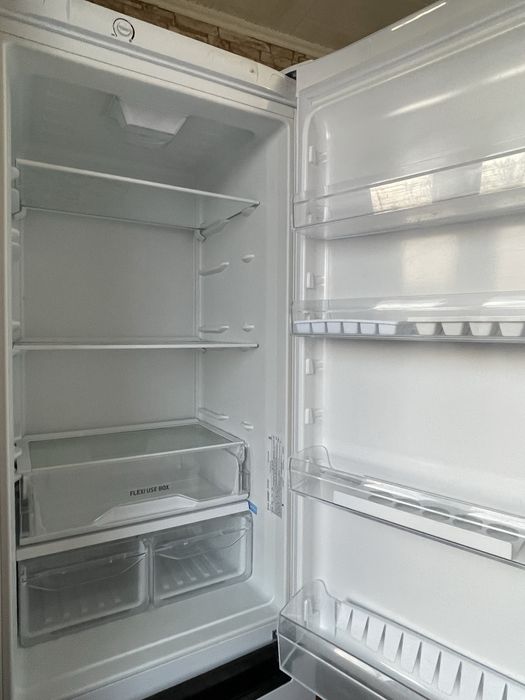 холодильник indesit