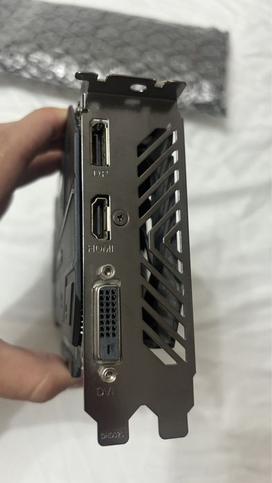 Gigabyte GeForce GTX 1650 Super Windforce (4GB)