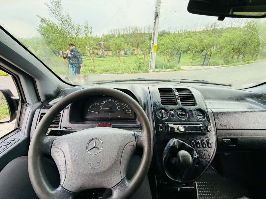 Vand Mercedes vito 2.2 2003 5+1 necesita itp si asigurare