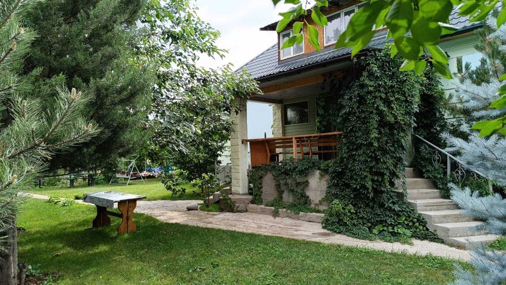 Продам дом 600 кв.м. пос. Райымбек