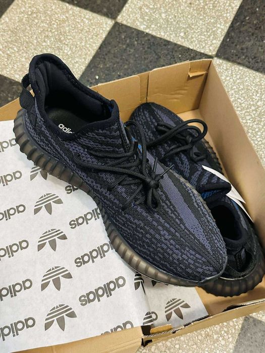 Adidasi Yeezy Barbati (Livrare cu verificare)