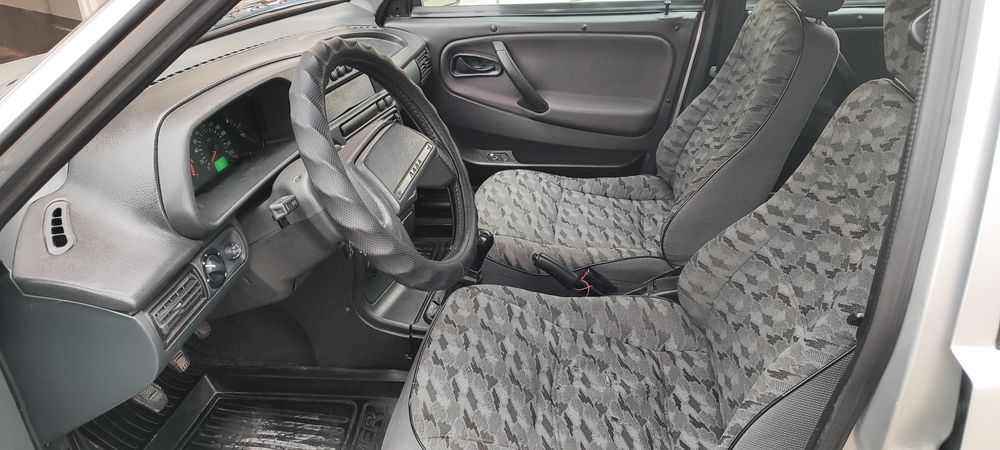 Лада Самара 2115