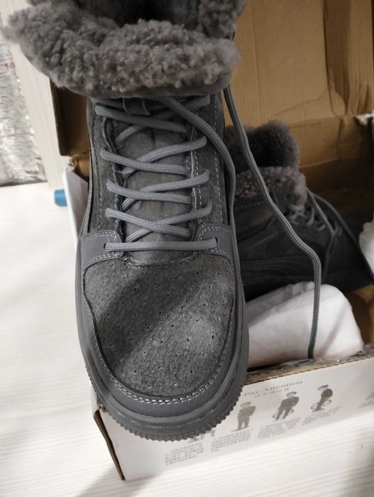 Зимние кроссовки унисекс