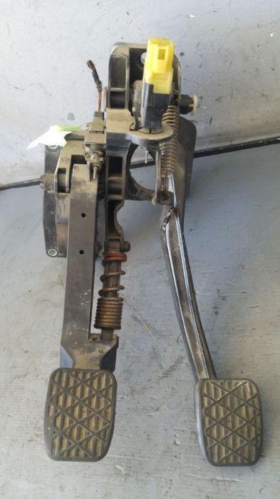 ansamblu pedalier mercedes a-class w169 a1692900901