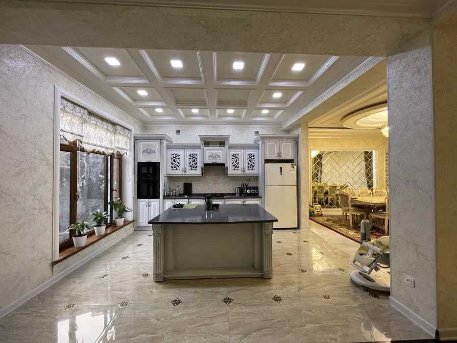 Аренда Дом. Зенит 4000у.е.